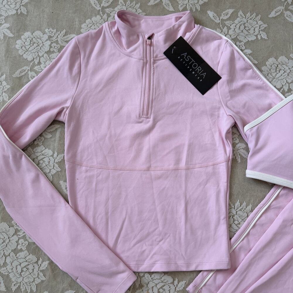 Astoria Activewear Three-Piece Pink Workout Set Size Small NWT - Picture 2 of 5